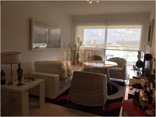 Apartamento En Brava, 2 Dormitorios -ref:18057