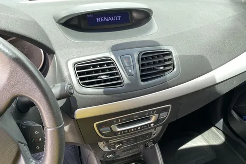 Renault Fluence 2.0 Privilege