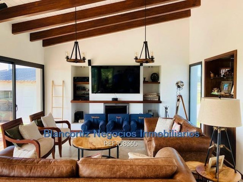 Imagen 7 de 30 de Se Vende Casa En Laguna De Los Cisnes Punta Del Este