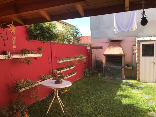 Imagen 11 de 12 de Chalet En Venta En Barrio Parque