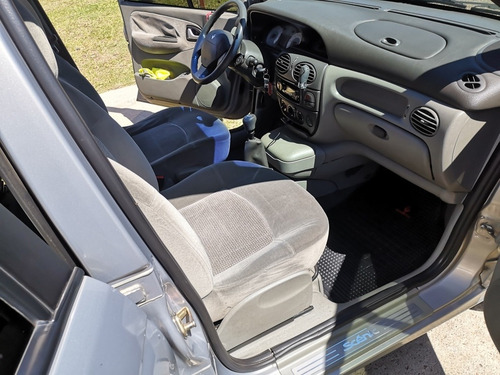 Renault Scénic 2006 1.6 Rxe Privilege