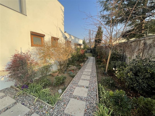 Imagen 5 de 13 de Casa En Venta En Lo Barnechea