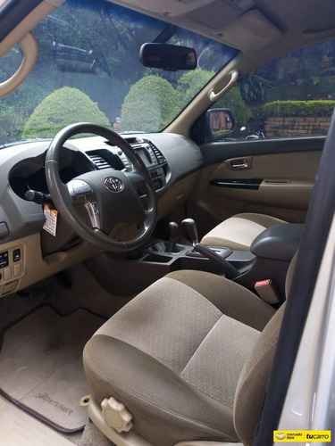 Toyota Fortuner 3.0 Sr5