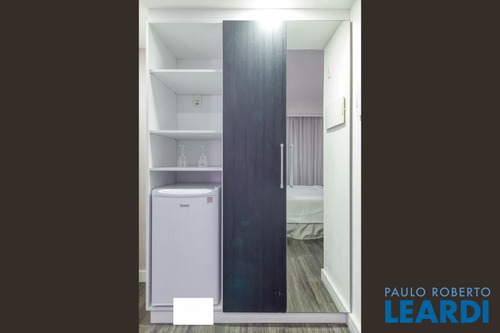 Imagem 8 de 12 de Flat - Moema Pássaros - Sp - 596373