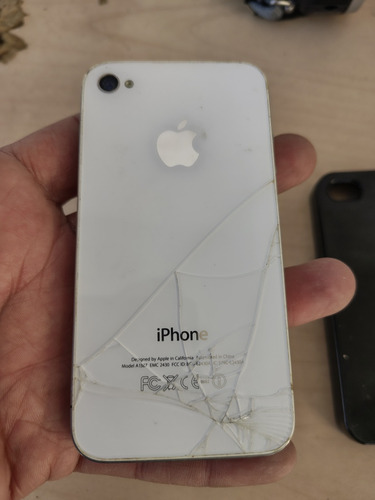 iPhone 4s A1387 Para Piezas O Reparar (Usado)
