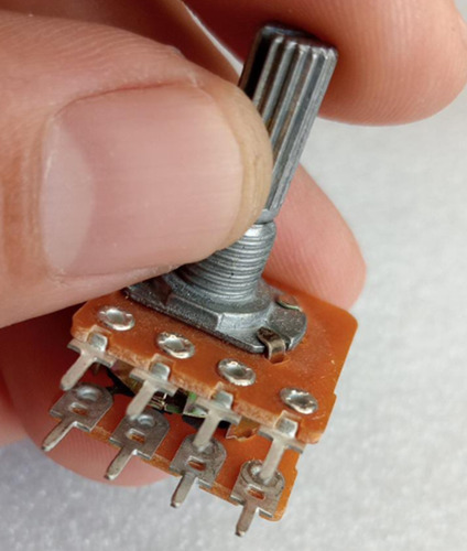 Potenciometro Doble Con 8 Patas B50k Sin Switch 5 Piezas