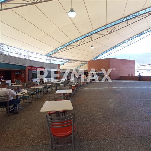 Alquiler De Local Comercial La Candelaria 94mts/1b