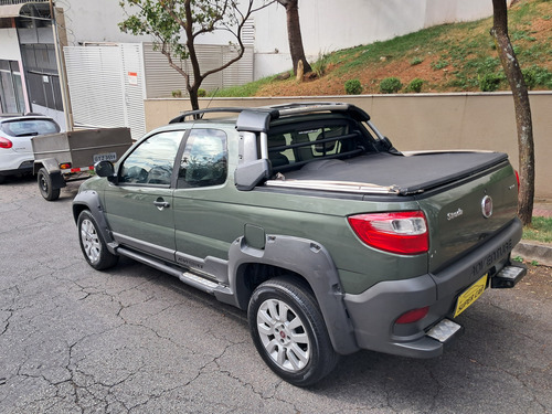 Fiat Strada 1.8 16v Adventure Cab. Dupla Flex 3p