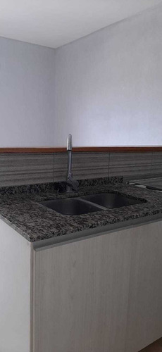 Imagen 2 de 13 de Venta!!! Oportunidad!! Departamento 2 Ambientes En Edificio