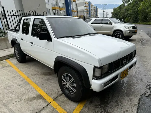 Nissan D21 2.4 4x2