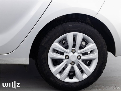 Imagem 12 de 17 de Hyundai Hb20 1.6 Comfort Plus 16v Flex 4p Manual