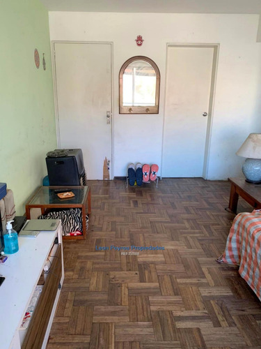 Apartartamento 2 Dormitorios, Piso Alto Al Frente. P.batlle