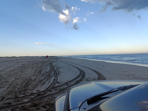 Dodge Ram 5.9 2500 Laramie Quadcab 4x4 Atx