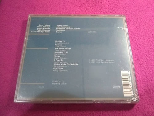Dave Holland Quintet: The Razor's Edge.