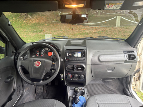 Fiat Strada 1.4 Hard Working Cab. Dupla Flex 3p