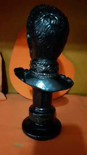Busto O Estatua De Simón Bolívar