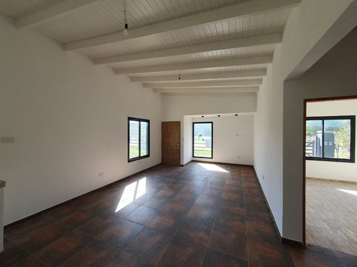 Casa Sobre Costanera De Nueva Atlantis - Financiada