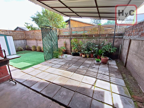 Se Vende Casa De 3 Dormitorios,en La Florida, Pasaje Cerrado