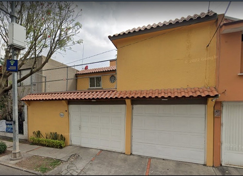 Casa En Venta En Lindavista, Gustavo A Madero: Oportunidad De Remate Bancario