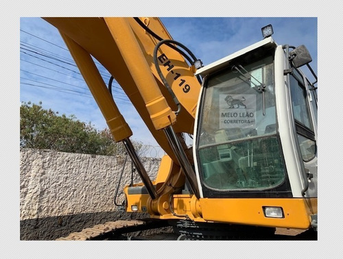 Escavadeira Liebherr R-964 B - Ano 2008 - Com 5.900 Horas