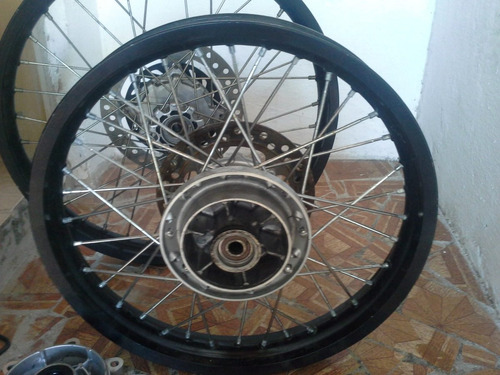 Imagem 5 de 10 de Roda Dianteira E Roda Traseira Moto Honda Xre 300 Original