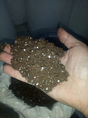 Turba Sphagnum +perlita Sustrato 70lts Huerta Plantin Maceta