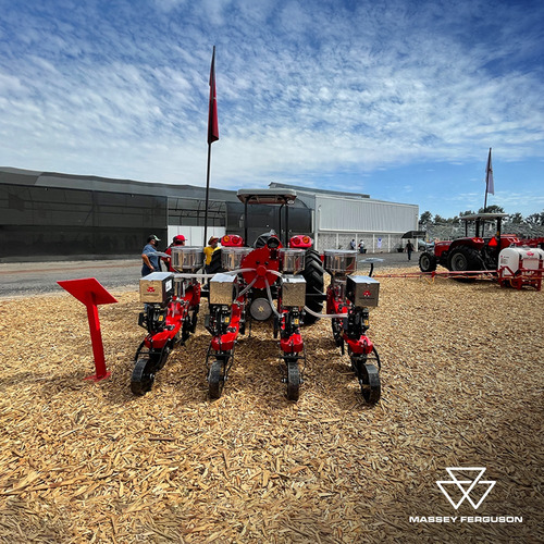 Sembradora Neumática 4 Surcos Massey Ferguson Con Accesorios
