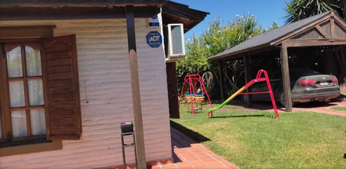 Quinta En - 4 Dormitorios 2 Baños 3 Cocheras - 180mts2 - Chascomús