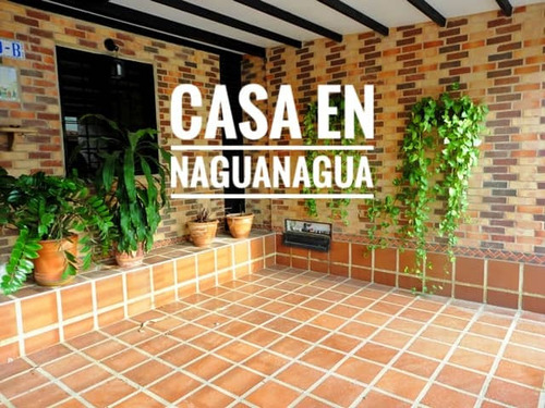 Casa En Venta En Naguanagua Urbanizacion Terrazas De Paramcay - Jaspes Inmuebles