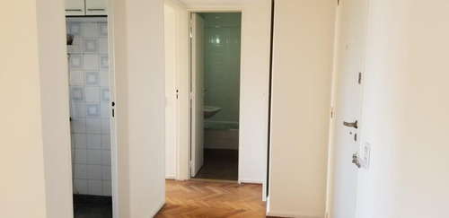 Imagen 6 de 13 de Departamento 1 Dormitorio Sobre Av. Libertador - Retiro