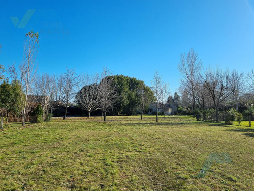 Lote En Venta En El Barrio Altos De Manzanares