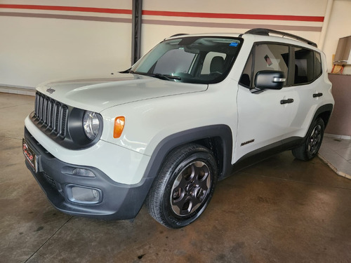 Jeep Renegade 1.8 Flex Aut. 5p