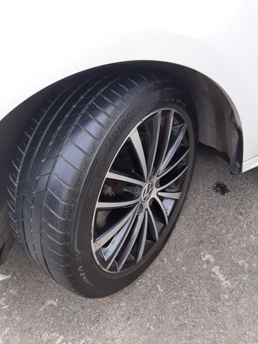 Imagen 11 de 15 de Volkswagen Vento 2014 2.0 Sportline Tsi 200cv Bi-xenon Dsg