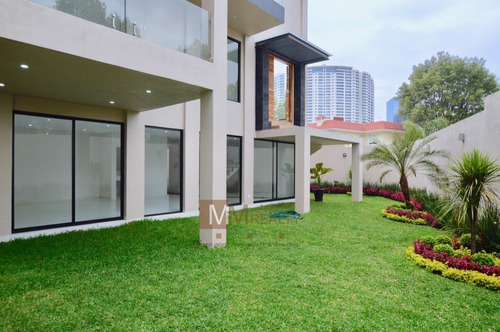 Imagen 4 de 30 de Lomas De Las Palmas - Casa En Venta / House For Sale