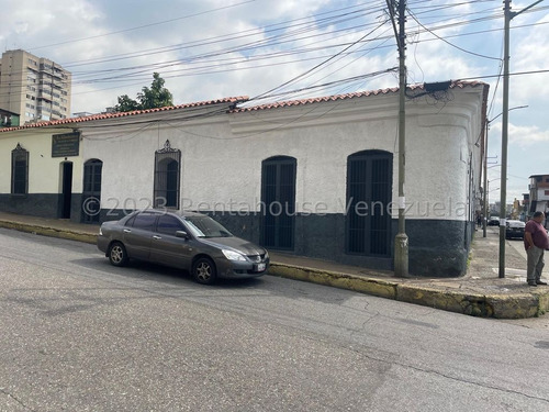 Local Comercial Con Excelente Potencial A La Venta Ubicado En Quebrada Honda  #24-11543 Mn Caracas - Libertador 