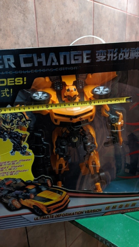 Imagen 4 de 5 de Transformers Interchange Ultimate Collector Bumbulbee