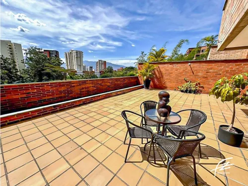 Apartamento En Venta En Los Balsos, Medellín