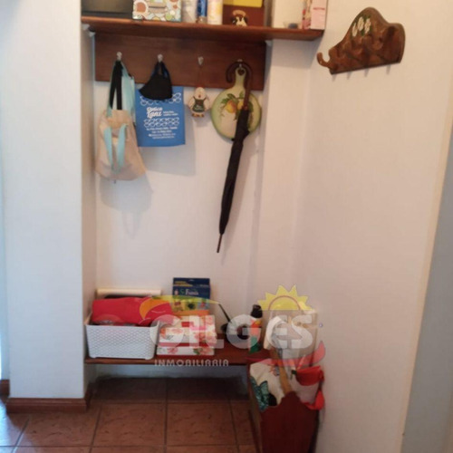 Venta De Casa 6 Amb. Sobre Lote 10x33m² En Haedo