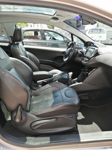 Imagen 7 de 7 de Peugeot 208 Feline 1.6 Mt