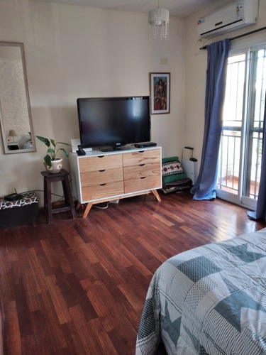 Triplex En La Mejor Zona De Olivos