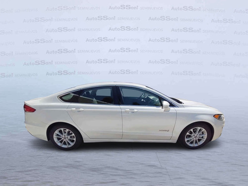 Imagen 6 de 15 de Ford Fusion 2019 4p Se Luxury Hibrido Aut