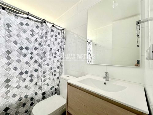 Departamento En Venta De 3 Dorm. En La Cisterna
