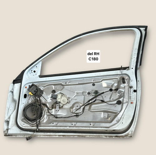 Puerta Delantera Derecha Mercedes Benz C 180 Coupe (Usado)
