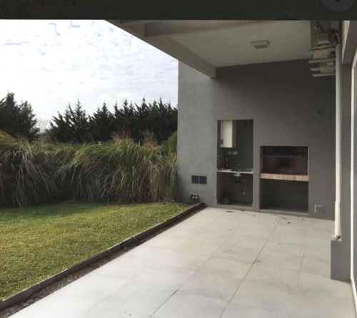 Venta Departamento 3 Ambientes Pb Con Jardín  - El Palmar - Nordelta