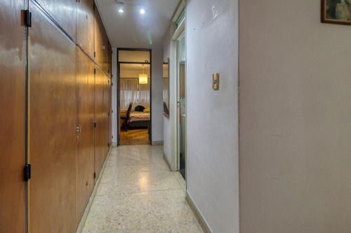 Imagen 5 de 12 de Departamento En Venta - 4 Dormitorios - 3 Baños - La Plata