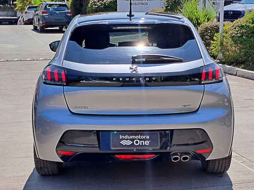 Peugeot 208 GT 1.2 AT