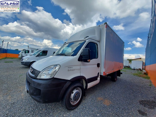 Iveco Daily 35s14 Baú - (2014)