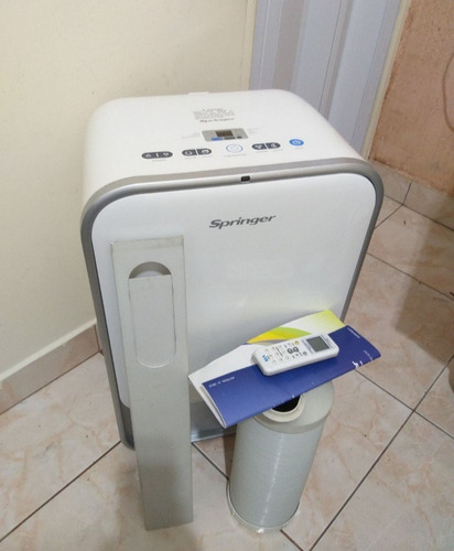 Ar Condicionado Portátil Springer 12000btus (obs: Não Envio) Branco