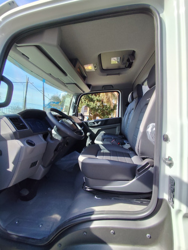 Volkswagen Delivery 9.180