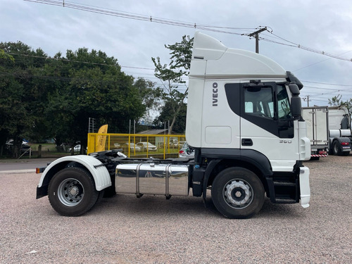 Iveco Stralis 360 4x2 2015 Manual
